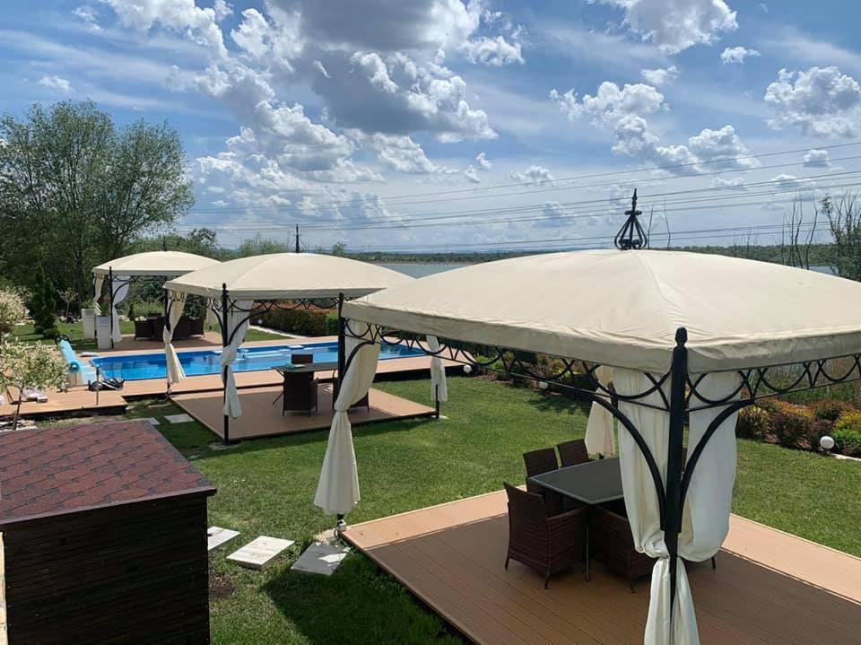 Hotel Acktion Deluxe Szumen Zewnętrze zdjęcie