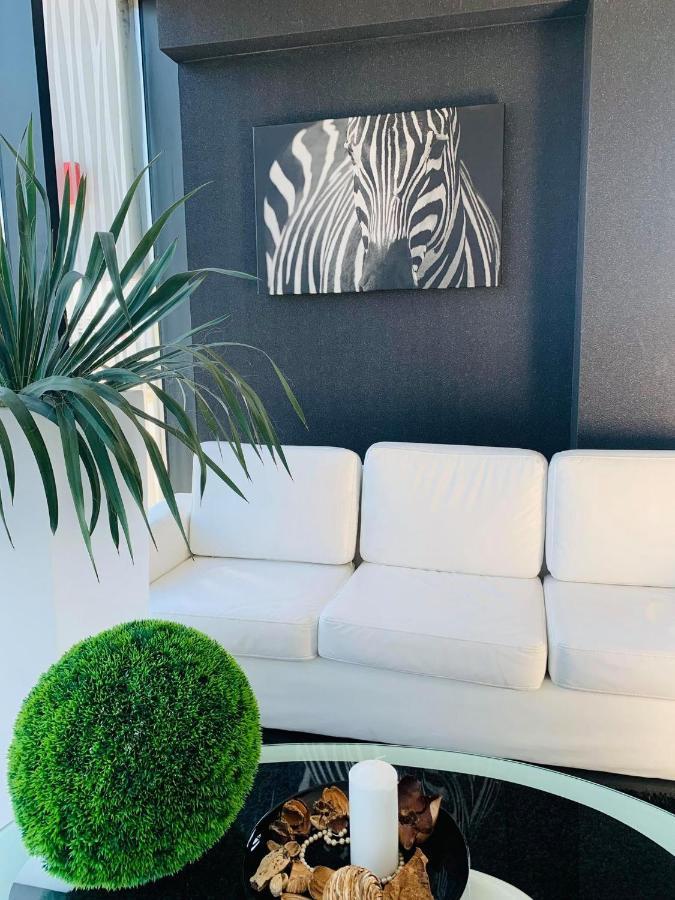 Hotel Acktion Deluxe Szumen Zewnętrze zdjęcie