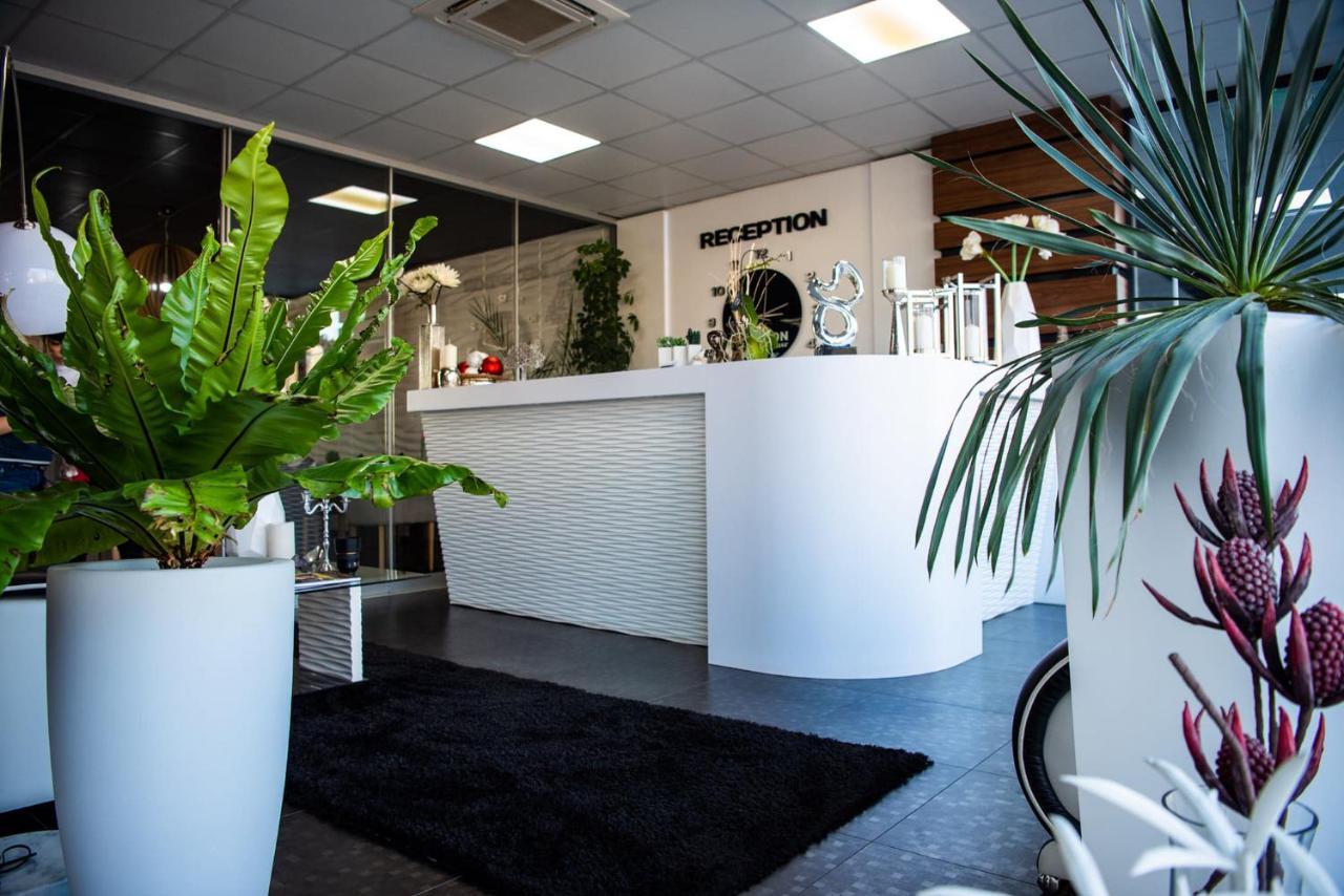 Hotel Acktion Deluxe Szumen Zewnętrze zdjęcie
