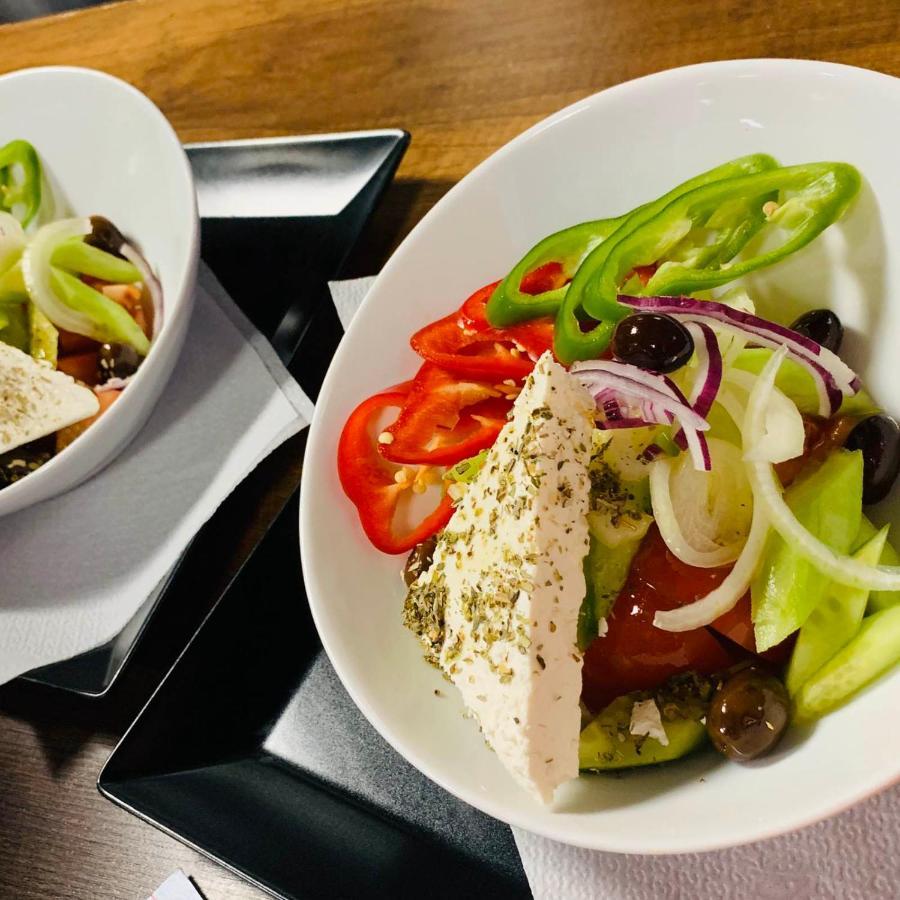 Hotel Acktion Deluxe Szumen Zewnętrze zdjęcie